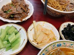 -金杨拉面王小吃面馆·牛三宝面·红烧牛肉粉