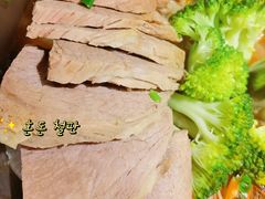 -璞臻汽锅餐厅(南京东路店)