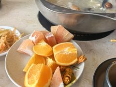 -歪小孩山野鲜货火锅店(银河名座店)