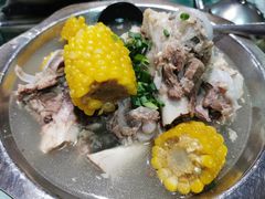 筒子骨玉米-昱龙大盆牛蛙馆(三兴街总店)