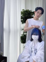 -V7 HAIR SALON