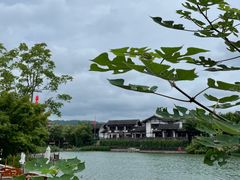 -茅山东方盐湖城景区