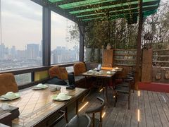 靠窗位-萨芭蒂高空花园餐酒吧