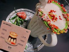 花环-BE NORMAL CAFE(霞溪路店)