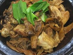 -鑫悦楼煎蟹·16年海鲜大排档