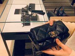 -CHANEL(恒隆广场店)