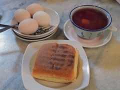 太空包-何九海南茶店(鬼仔巷店)