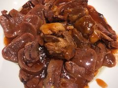 红烧牛舌尾-燕春楼(海河华鼎店)