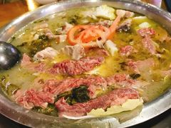 -泸州酸菜豆花火锅川师店
