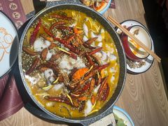 -山城外·非遗酸菜鱼(蜀都万达店)