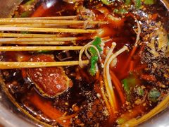麻辣涮肚-亦庄碳烧鸽子王串吧