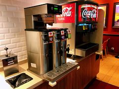 -The Habit Burger Grill 哈比特汉堡(爱琴海店)