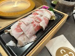-湊湊火锅·茶憩(杭州湖滨银泰in77店)