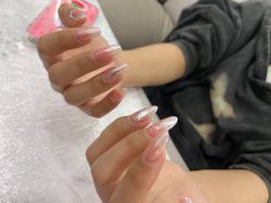 -斯馨·健康美甲美睫