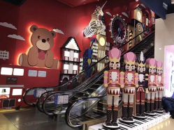 -Hamleys哈姆雷斯(东方福来德店)