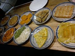 -艳阳天民俗村(公园路店)