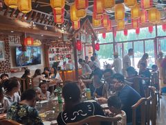 大堂-东来菜馆•手抓海鲜家常菜•海鲜锅贴(鸽子窝店)