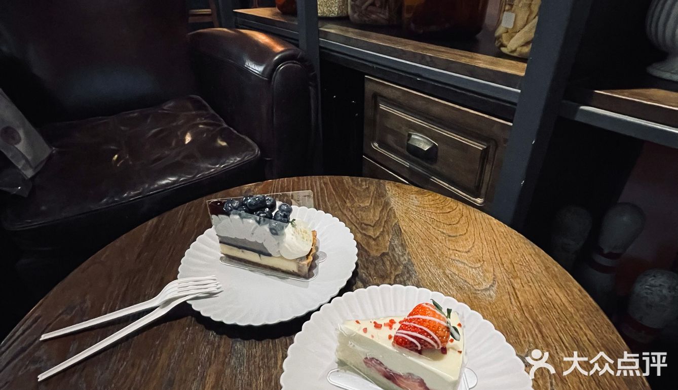 黑草莓&蓝莓🫐塔 太绝了[OK]