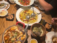 -爱碗亭·鲜炒湖南菜(壹城中心店)