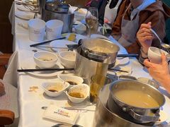 -领鲜活海鲜榴莲自助火锅(东门店)