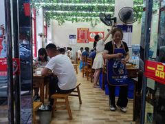 -一品红烧鸭特色川菜(三岔湖店)