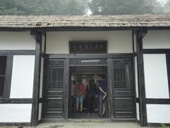-庐山风景区花径公园
