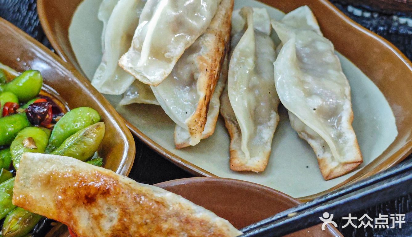 生活没那么复杂，一片江景➕一锅牛杂😆  