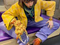 -瑞虹新天地月亮湾