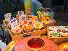 -菌自由丨野生菌火锅特色庭院餐厅(丽江古城店)