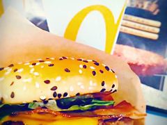 安格斯牛堡-麦当劳(凯德广场店)