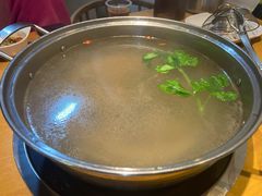 牛骨清汤锅-海银海记潮汕特色牛肉火锅(长兴店)