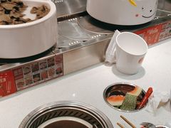 -龍歌自助小火锅(芝罘万达店)