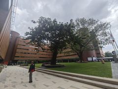-香港理工大学
