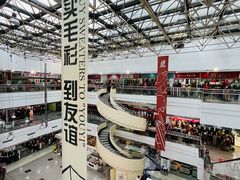 -友谊服饰商场(名品商厦店)