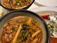 沙蒜烧豆面-荣轩(新荣记环球金融中心店)