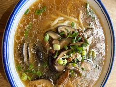 香菇烧肉面-庆蓉云·庆云面(双林店)