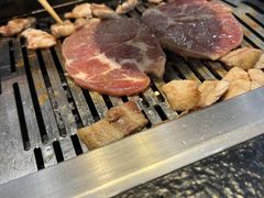 -臻牛烤肉