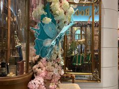 -秘密旅行Bonjour(黑金冠 江南西店)