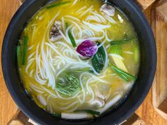 -桥香园过桥米线(国贸店)