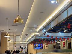 -靓虾二哥长沙地标小龙虾(五一广场店)
