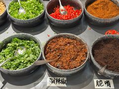 -黔有有贵州酸汤夺夺粉火锅(五味十字店)