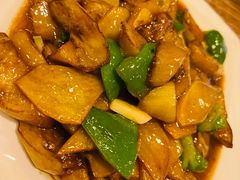 地三鲜-长城东北菜(新港西路店)