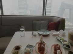 鱼子酱烤鸭-北京柏悦酒店·锦庭餐厅Dining Room