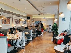 -必胜客(上海新南方商城PH店)