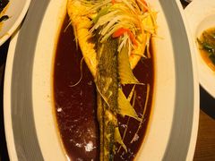 油泼黄花鱼-前海沿·青岛菜(李沧万达店)