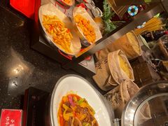 -四海一家自助餐(益田假日广场店)