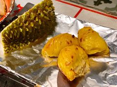 绝味烤榴莲-辉记炭烧海鲜大排档·老字号(福田店)