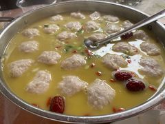 鱼丸鸡汤-刘涛酒店(江滩公园店)