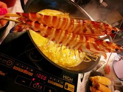 -鲜入围煮花胶鸡海鲜火锅