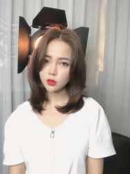 -十六番发型师事务所